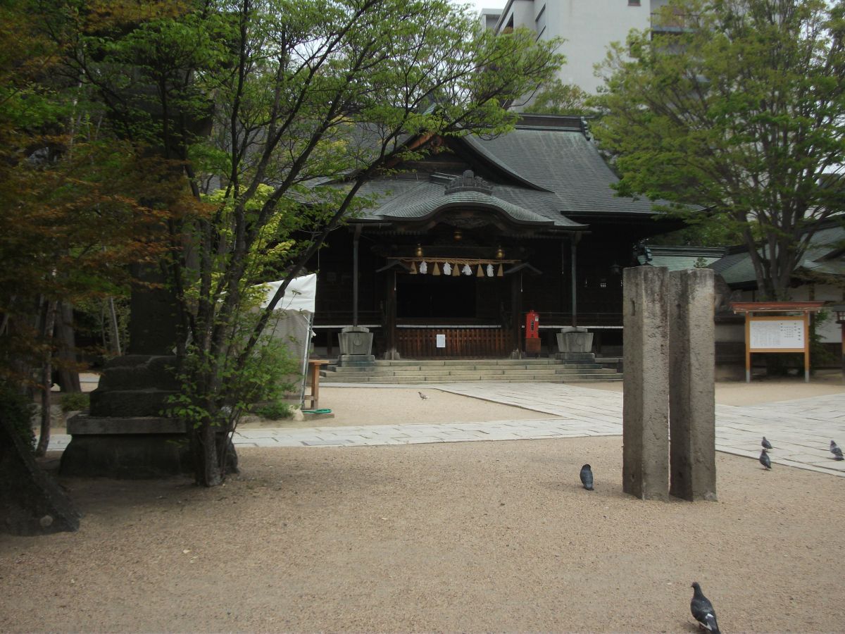 四柱神社